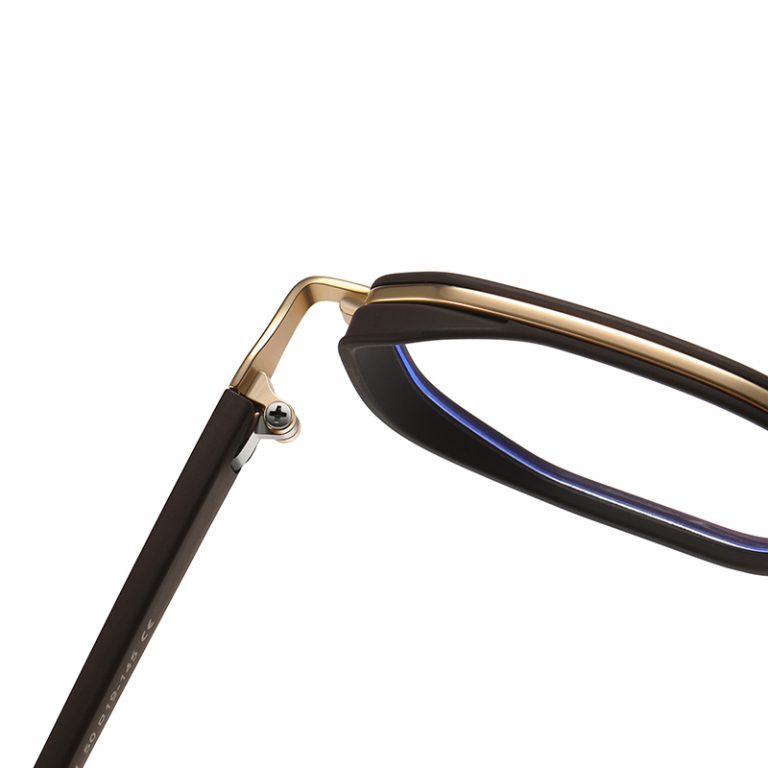 clip on glassesFW8A8364